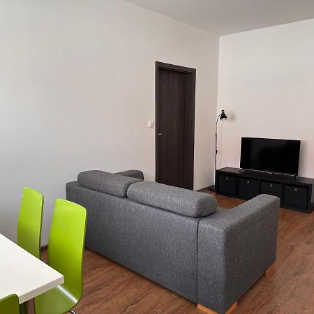 Apartman Ab Kryte Parkovani Zdarma Budweis Exterior foto